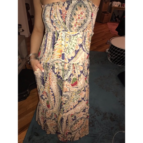 AMERICAN EAGLE FLORAL STRAPLESS DRESS - Picture 1 of 3